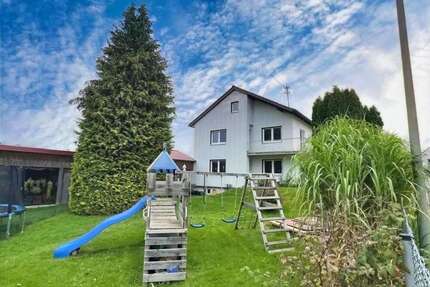 Haus zum Kaufen in Benningen 570.000,00 € 180.13 m²