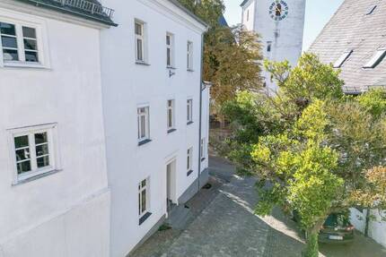Ein-Zweifamilienhaus mit Gewerbefläche in Toplage der Arnsberger Altstadt!