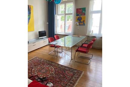 2-Zimmer Wohnung (möbliert) für Pendler in Berlin-Charlottenburg