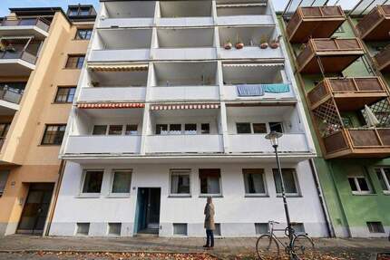 Moderne 2-Zimmer-Wohnung mit Balkon an den Pegnitzwiesen in Nürnberg-St. Johannis