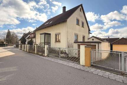 Haus zum Kaufen in Vaihingen 540.000,00 € 239 m²