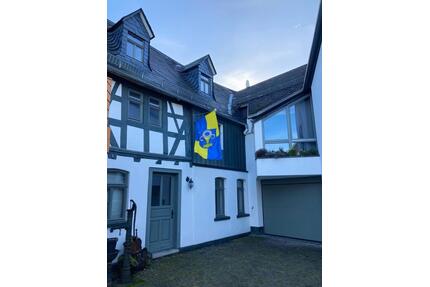 Schönes Haus in Elz mit Fachwerk. Privat. Tolle Lage. Mit Garten