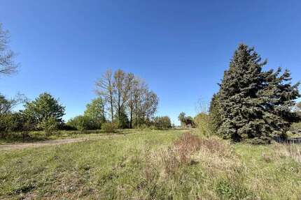 Grundstück zu verkaufen in WusterhausenDosse - Dessow 397.500,00 € 30681 m² - Wusterhausen/Dosse - Dessow