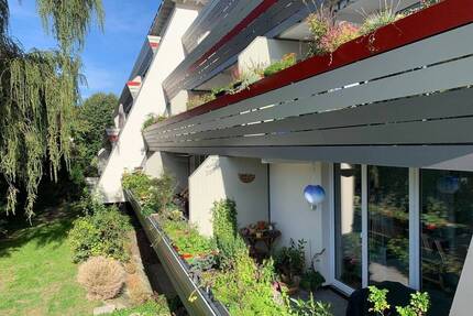 Energetisch modernisiert, Balkon, phantastischer Waldblick! - Lehrte Hämelerwald