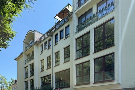 Bad Soden: Vermietete 1-Zimmer-Wohnung in den City-Arkaden mit Blick in den Park