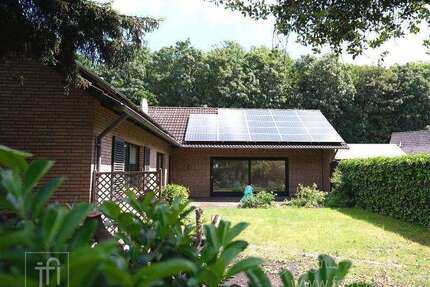 Haus zum Mieten in Leer (Ostfriesland) 1.195,00 € 160 m²
