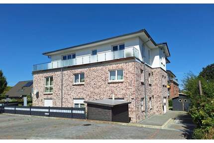 Scharbeutz - helle 3-Zimmerwohnung mit Terrasse und Garten, 