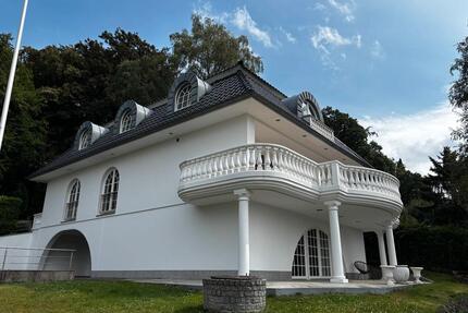 Exklusives Einfamilienhaus mit außergewöhnlicher Architektur - Lübbecke