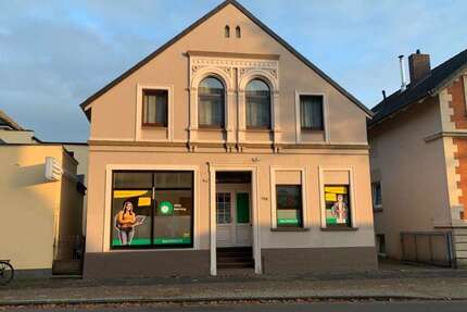 Haus zum Kaufen in Oldenburg 450.000,00 € 257 m²