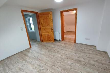 Wohnung Doppelhaushälfte 4 ZKB 80qm Einbauküche Terrasse - Eppelborn