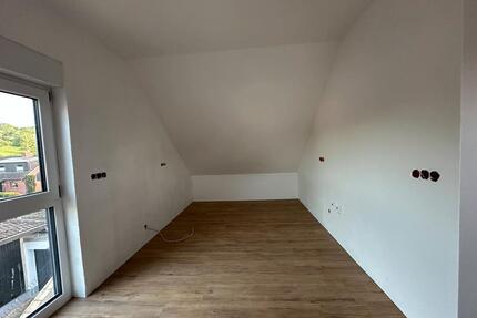 Erstbezug Ausbau Dachgeschosswohnung - Brey
