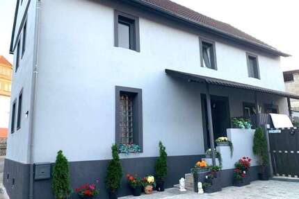 Haus zum Kaufen in Nidda 360.000,00 € 140 m²