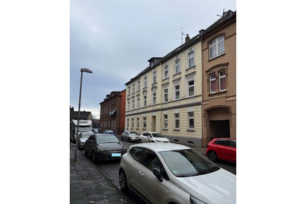 Haus zum Kaufen in Essen 559.000,00 € 407 m²