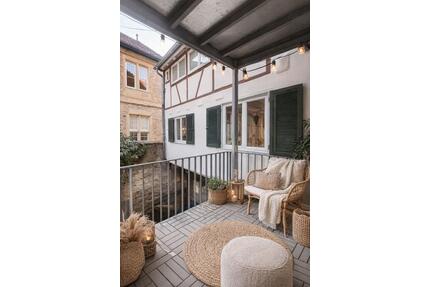 renovierte 2.5 Zi. Whg. Mit Balkon und neuer EBK in Brackenheim - Korntal-Münchingen