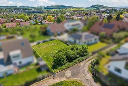 Grundstück zu verkaufen in Staufenberg 249.000,00 € 658 m²