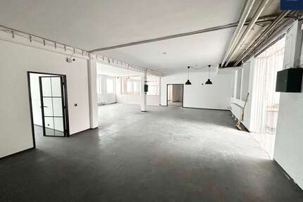 Halle in Steinheim an der Murr 2.435,00 € 252 m²