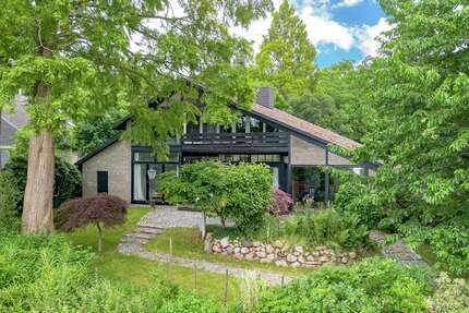 Haus zum Kaufen in Stade 1.150.000,00 € 318 m²