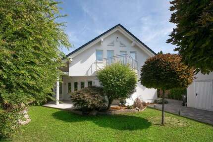 Haus zum Kaufen in Dietzenbach Dietzenbach-Steinberg 1.050.000,00 € 149 m² - Dietzenbach / Dietzenbach-Steinberg