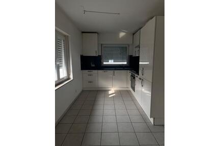 53qm Wohnung mit Einbauküche in Niedergirmes für 600€ Kaltmiete - Wetzlar Altenberger Straße