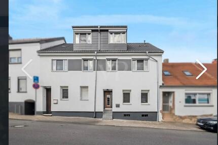 Großzügig kernsaniertes Mehrfamilienhaus mit 8 Wohneinheiten - Sankt Ingbert