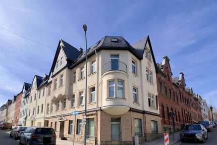 Haus zum Kaufen in FalkensteinVogtland 269.000,00 € 350 m² - Falkenstein/Vogtland