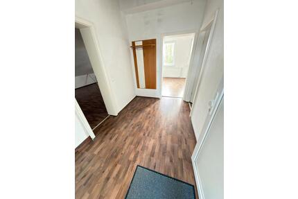 4 Zimmer Wohnung im 2 OG - 1.000,00&nbsp;EUR Kaltmiete, ca.&nbsp; 85,00&nbsp;m&sup2; in Edewecht (PLZ: 26188)