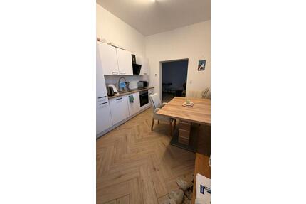 Einfamilienhaus - 1.000,00&nbsp;EUR Kaltmiete, ca.&nbsp; 70,00&nbsp;m&sup2; in Halle (Saale) (PLZ: 06108)