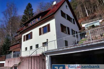 Haus zum Kaufen in Calw 420.000,00 € 165 m²