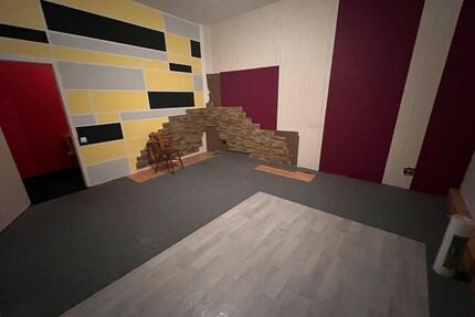 Großzügige 3-Zimmer-Wohnung mit 100 m² in zentraler Lage von Marne