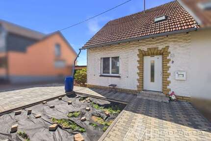 Haus zum Kaufen in Waldweiler 150.000,00 € 134 m²