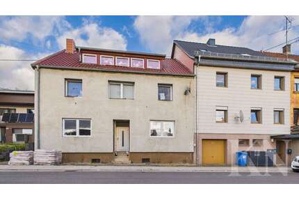 Haus zum Kaufen in Oberthal 235.000,00 € 230.06 m²