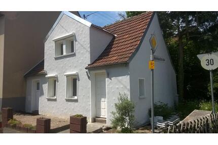 Haus zu verkaufen - 75.000,00&nbsp;EUR Kaufpreis, ca.&nbsp; 70,00&nbsp;m&sup2; in Idar-Oberstein (PLZ: 55743)