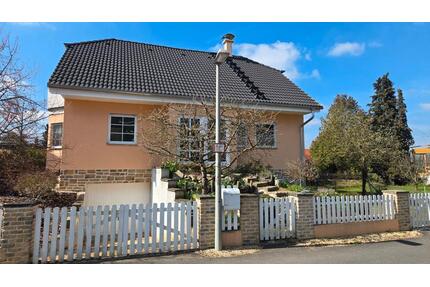 Einfamilienhaus im grünen Leipziger Südwesten -bezugsfrei-