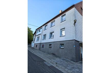Freistehendes Zweifamilienhaus in St. Wendel - Niederkirchen - Sankt Wendel