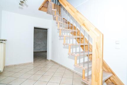 Attraktive 4 ZKB-Maisonettewohnung in Wadgassen-OT