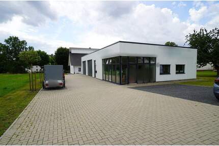 Moderne Wohn- und Geschäftsimmobilie in Blomberg - Blomberg / Herrentrup