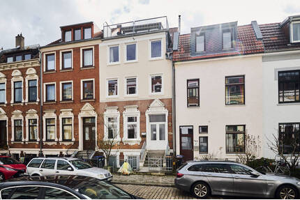 FLÜSSEVIERTEL Sanierte Belle-Etage mit Sout. und Hof-Garten das perfekte Domizil für Altbauliebhaber - Bremen Neustadt
