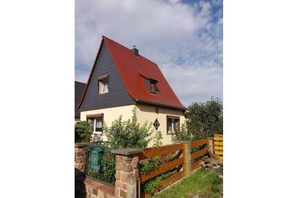 Einfamilienhaus in gewachsenem Siedlungsgebiet - Merseburg