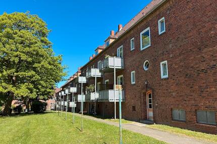 2-Zimmerwohnung mit Balkon! - 589,00&nbsp;EUR Kaltmiete, ca.&nbsp; 55,34&nbsp;m&sup2; in Kiel (PLZ: 24149) Neumühlen-Dietrichsdorf