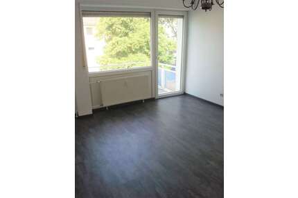 Wohnung zum Mieten in Eisenberg 500,00 € 50 m²
