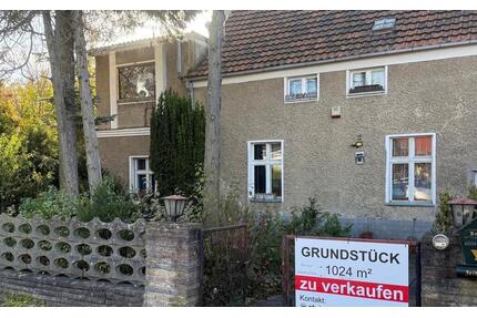 1024m3 großes Grundstück mit Sanierungsbedürftigem Haus - Berlin Marzahn-Hellersdorf