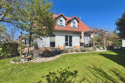Haus zum Kaufen in Lamerdingen 699.000,00 € 125 m²