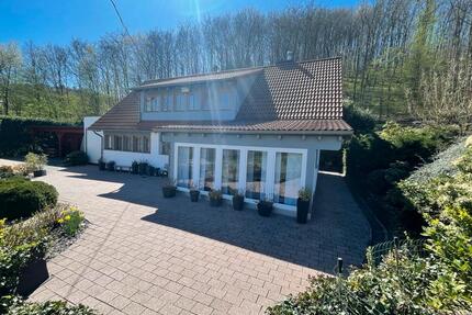 Idyllisches Landhaus in traumhafter Alleinlage - Lahnstein