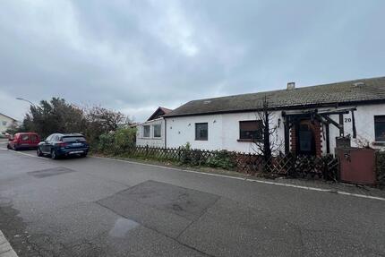 Einfamilienhaus in Mundenheim - 210.000,00&nbsp;EUR Kaufpreis, ca.&nbsp; 73,00&nbsp;m&sup2; in Ludwigshafen am Rhein (PLZ: 67065) Mundenheim