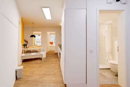Wohnung zum Mieten in Berlin 429,00 € 10.4 m²