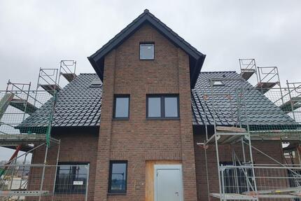 Neubau - Moderne 3-Zimmer-Dachgeschosswohnung mit Loggia - Straelen