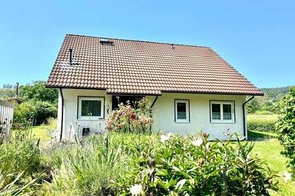 Haus zum Kaufen in Vacha-Oberzella 229.000,00 € 115.06 m²