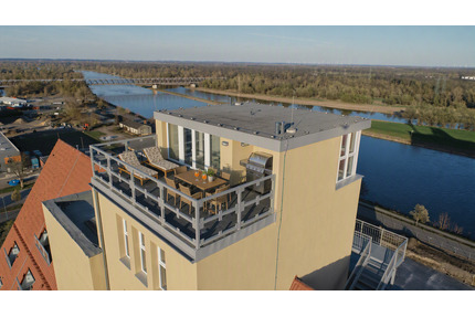Wohnung zum Mieten in Magdeburg 1.980,00 € 152 m²