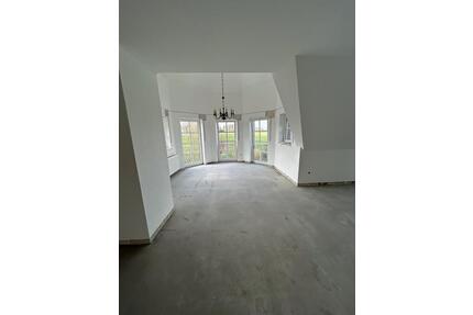 Anfragenstopp - 4,5 Zimmer Wohnung mit Balkon in Hasbergen