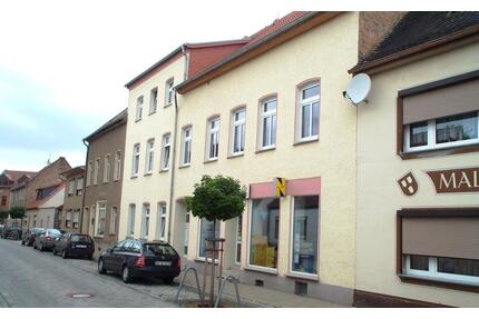 3-ZI-WHG in Güsten - 380,00&nbsp;EUR Kaltmiete, ca.&nbsp; 63,07&nbsp;m&sup2; in Güsten (PLZ: 39439)